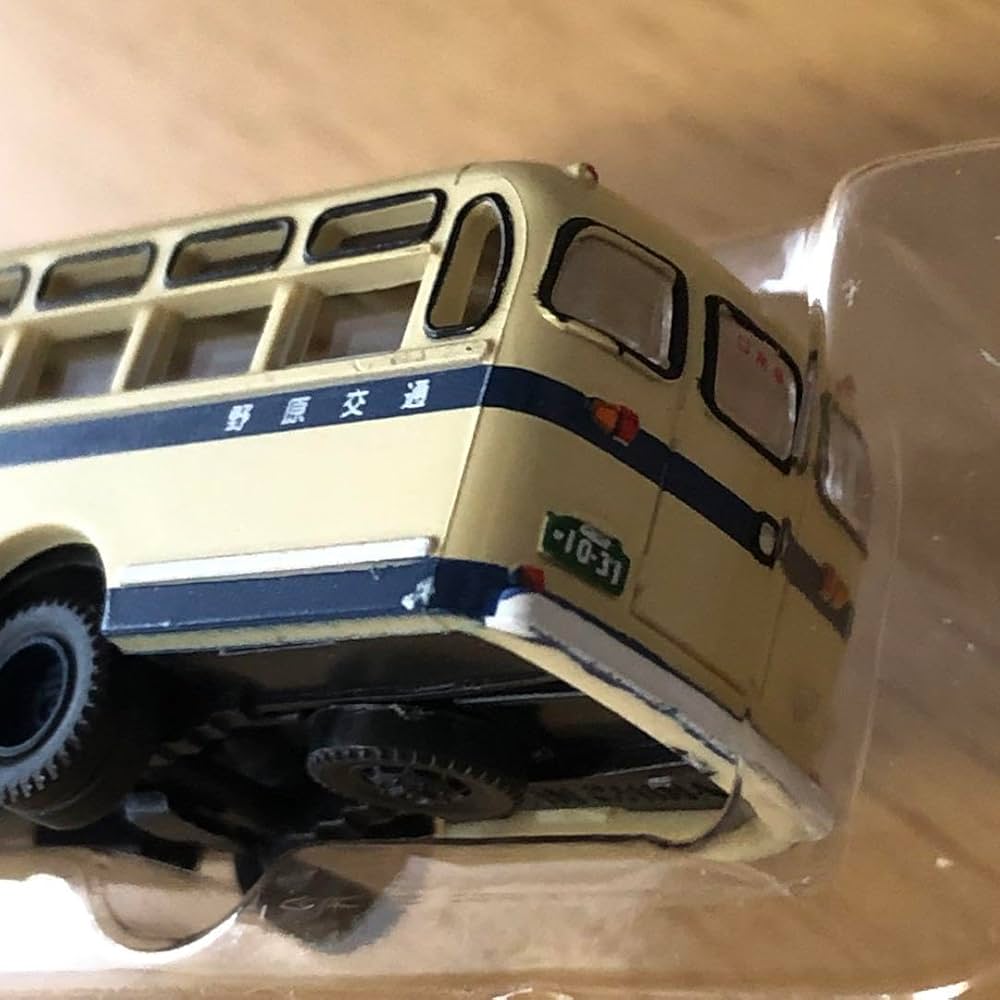 Amazon.co.jp: ボンネットバス 昭和の「鉄道模型」をつくる No